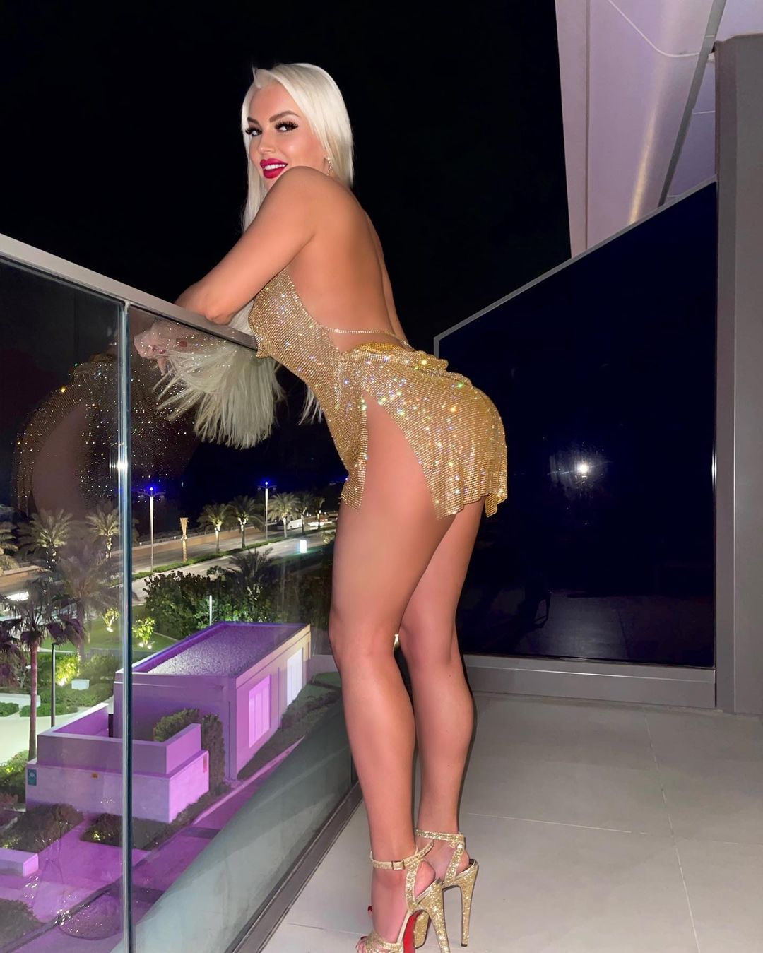 jelenaunikat 8