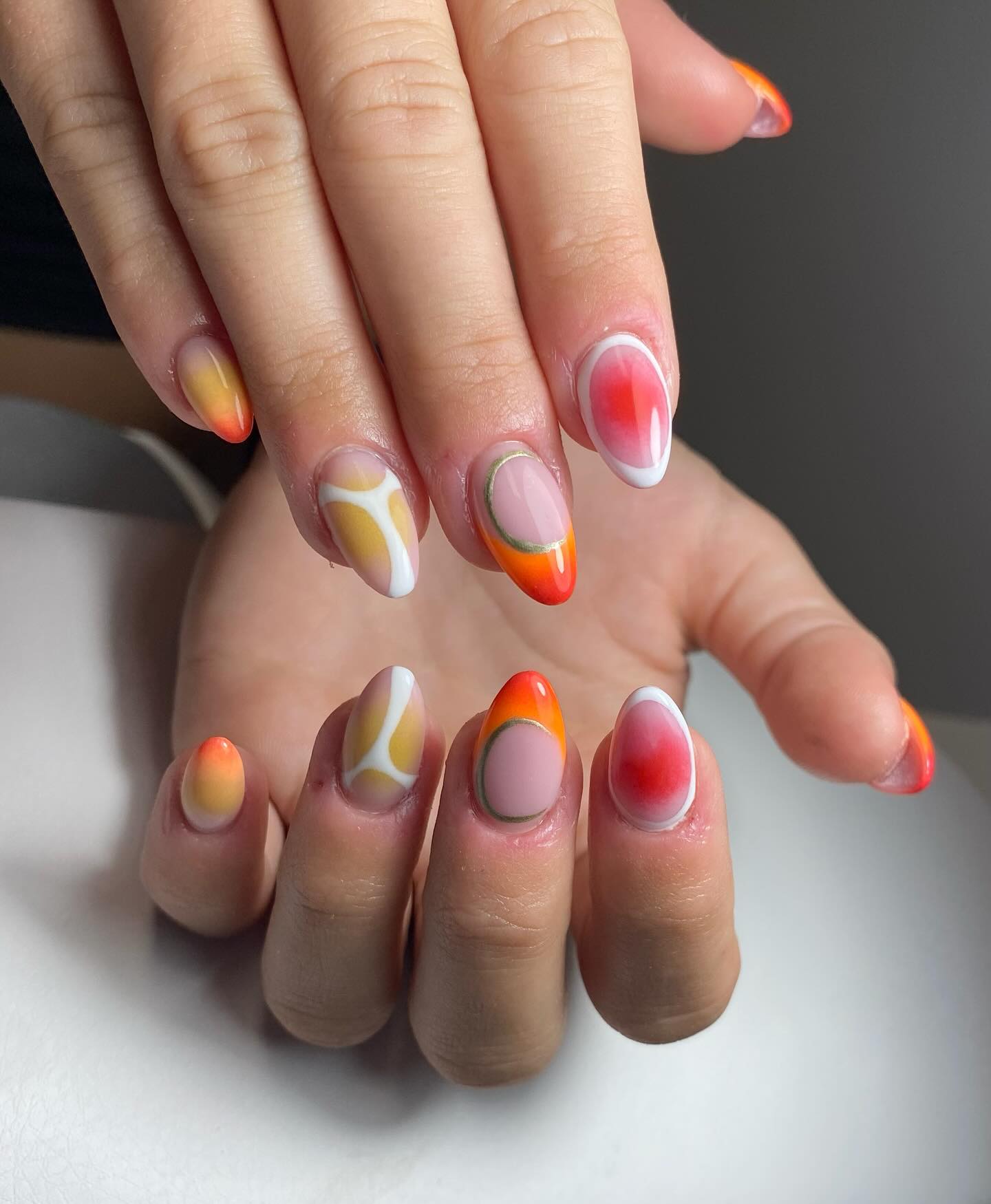 Manicura semipermanent